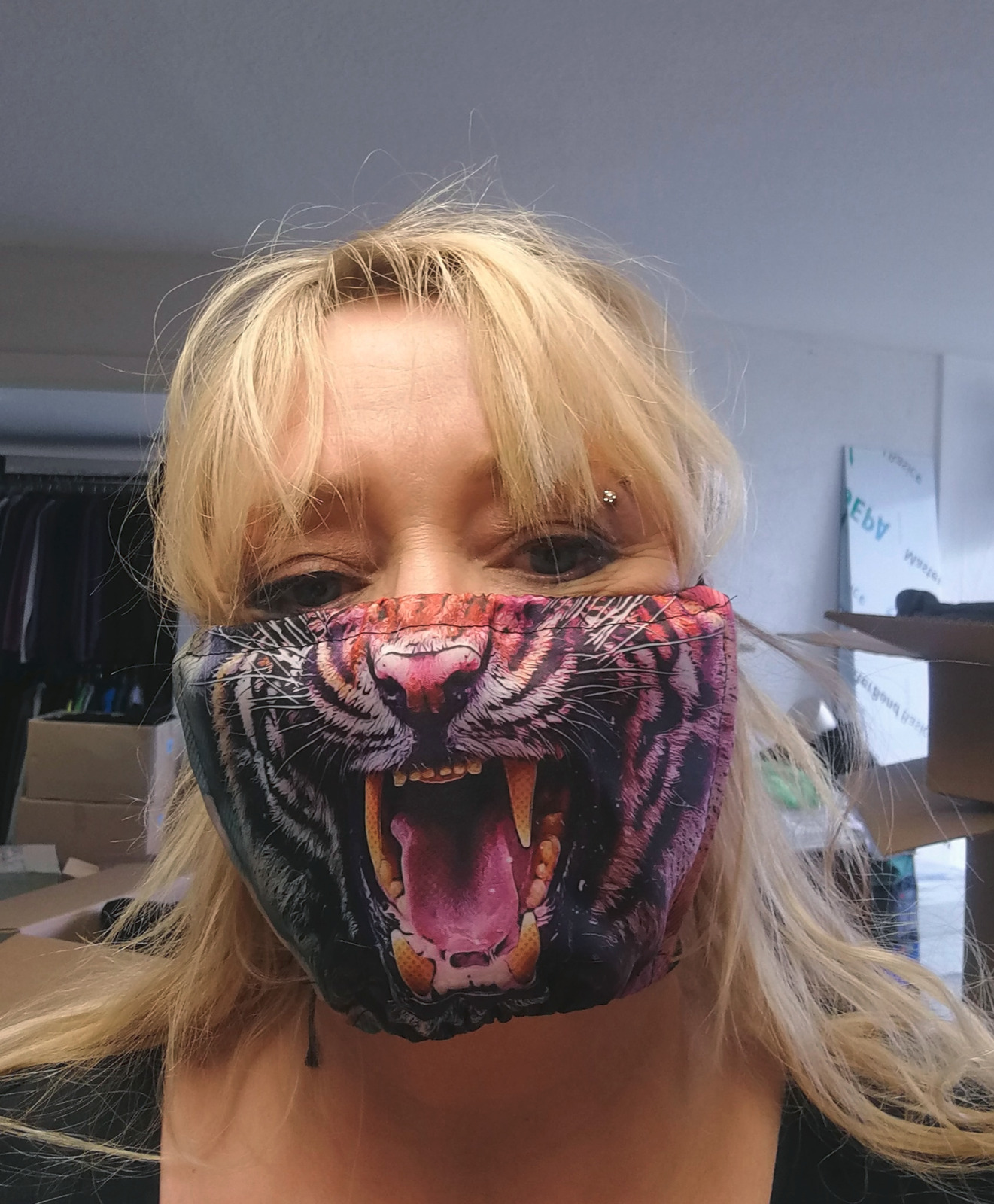 Individuelle Tiger-Maske vom Shirt Shop